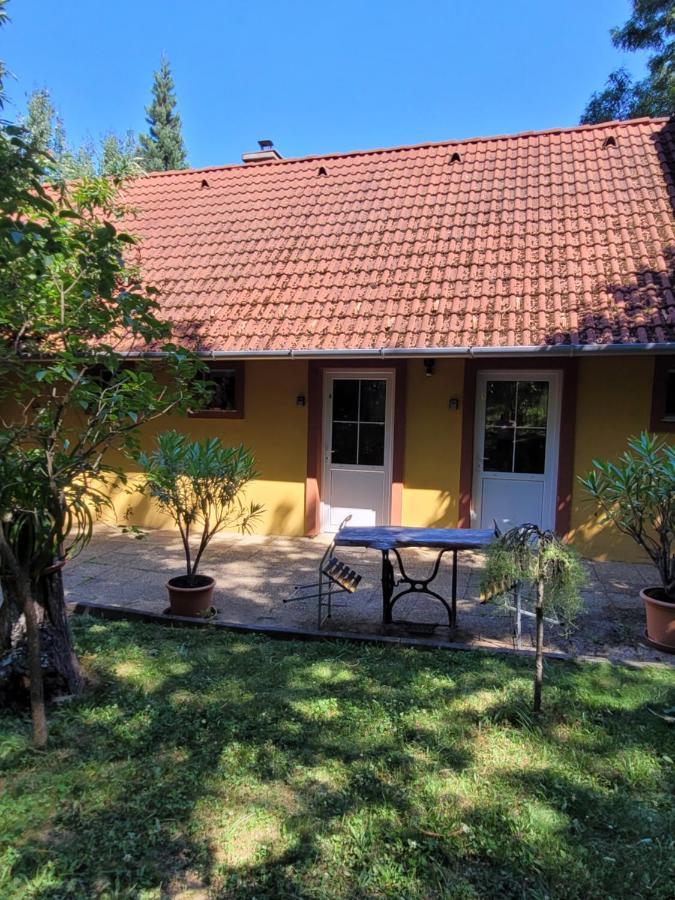 Отель Mohas Vendeghaz Koszeg Mohas Ut 107 Экстерьер фото